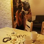 Folk Dream Harenda Apartment